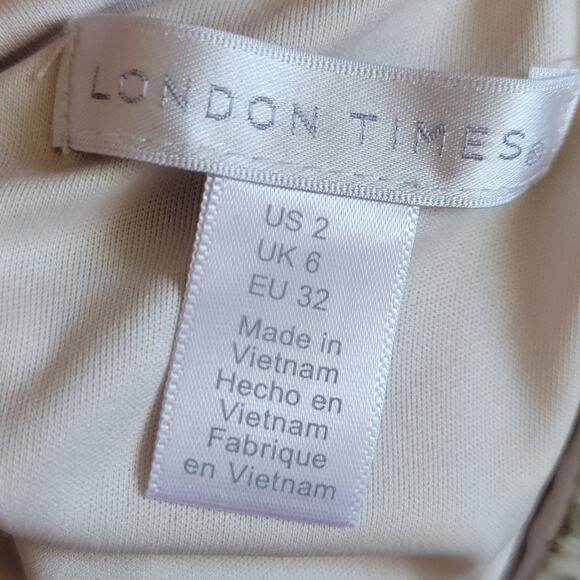 Size 2 London Times Snake Print Smocked Waist Maxi Dress - Picture 5 of 6